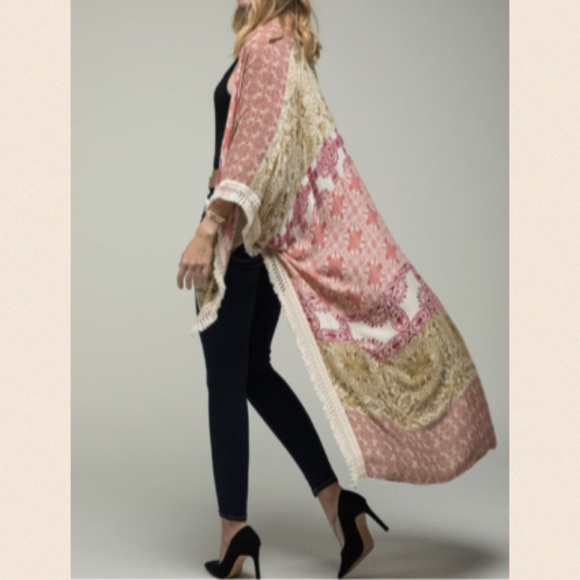 Kimono - Picture 8 of 8